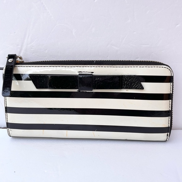 Kate Spade Handbags - Black and White Striped Kate Spade Wallet Fair